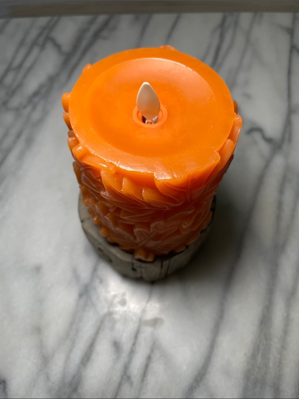 NIB- Luminara Embossed Real Wax Flameless LED Pillar Candle, Leaves, Orange - Picture 4 of 10